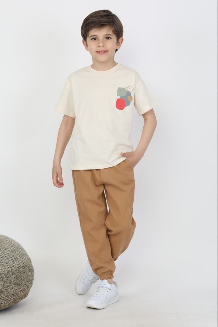 ERKEK MEVSİMLİK T-SHİRT PANTOLON TAKIM