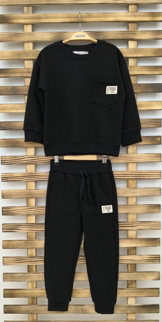 ERKEK SİYAH EŞOFMAN TAKIMI