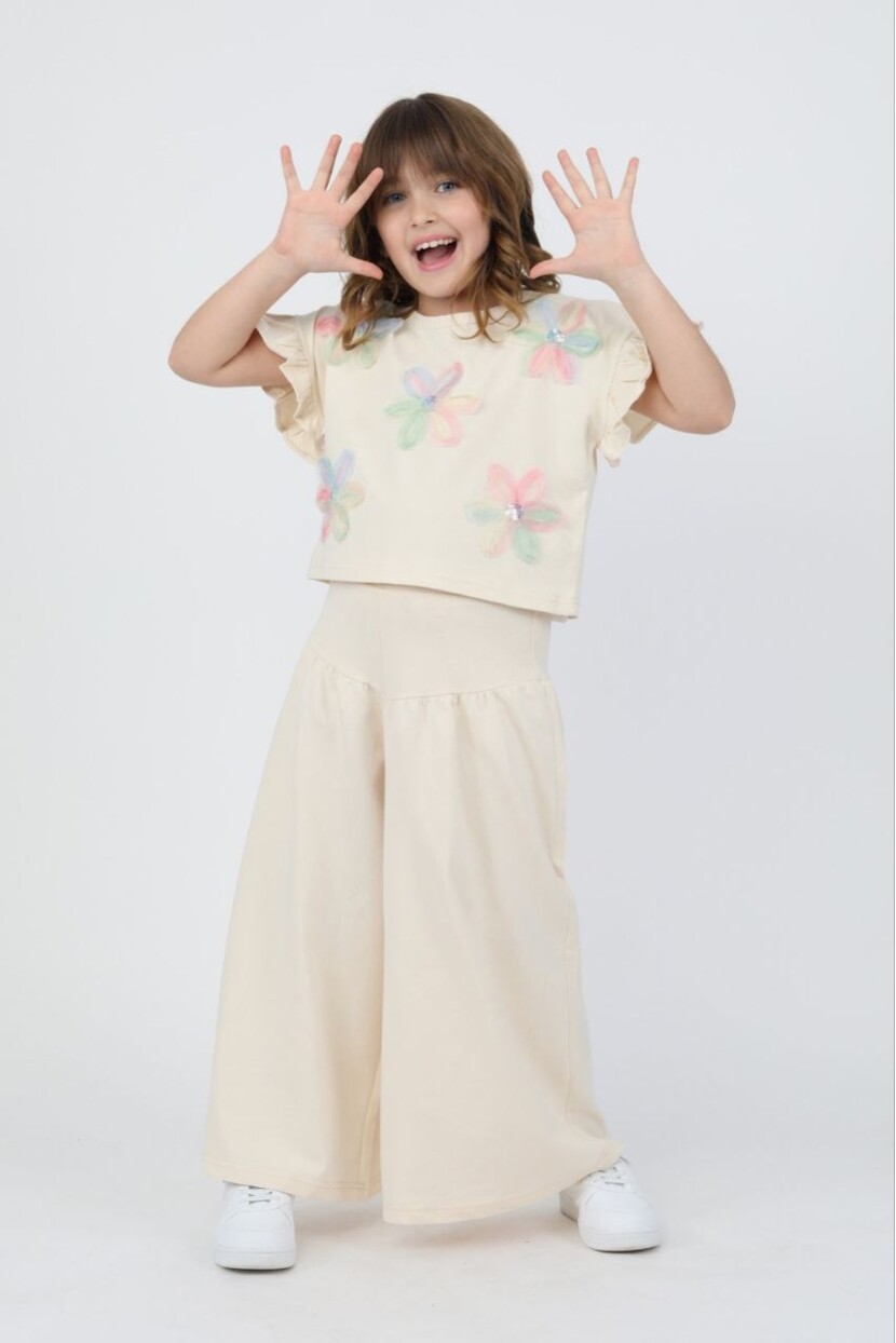 KIZ ÇİÇEKLİ TAKIM