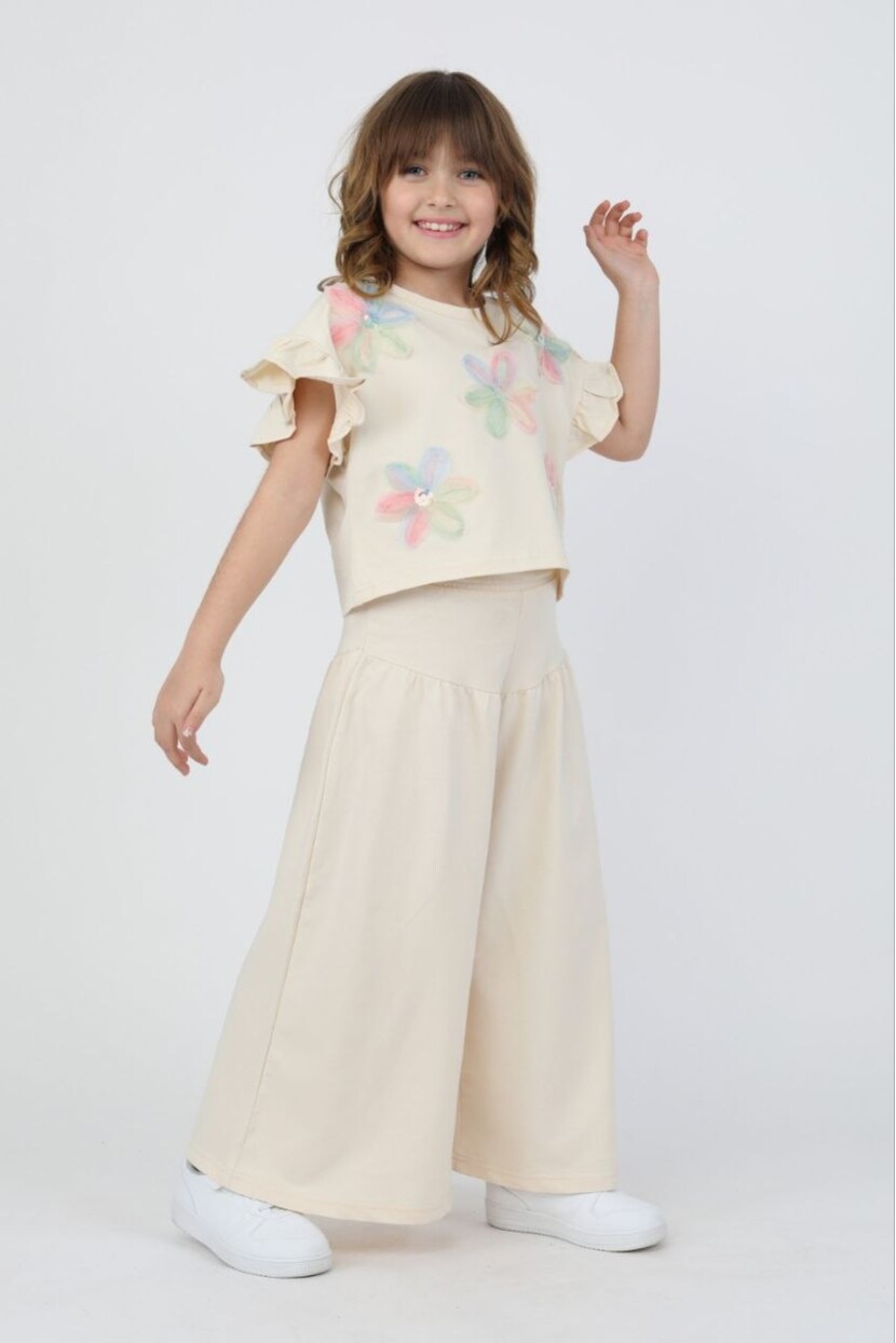 KIZ ÇİÇEKLİ TAKIM