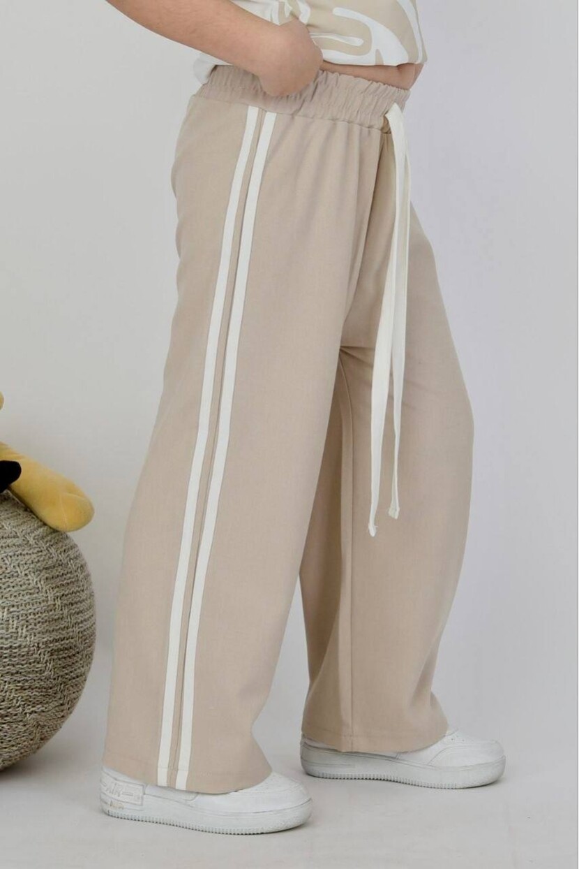 KIZ DOKUMA PANTOLON DESENLİ T-SHİRT TAKIM