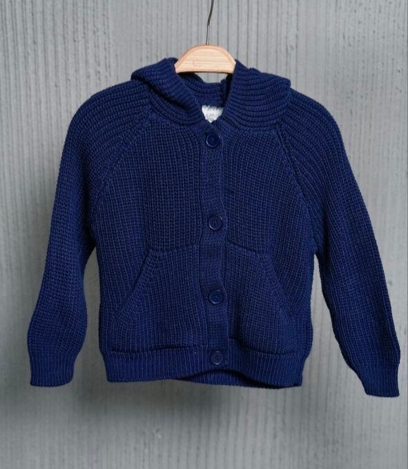 KAPŞONLU TRİKO HIRKA LACİ