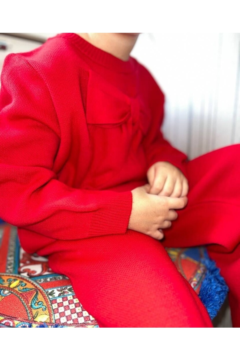 KIZ FİYONK DETAYLI  KIRMIZI TRİKO TAKIM