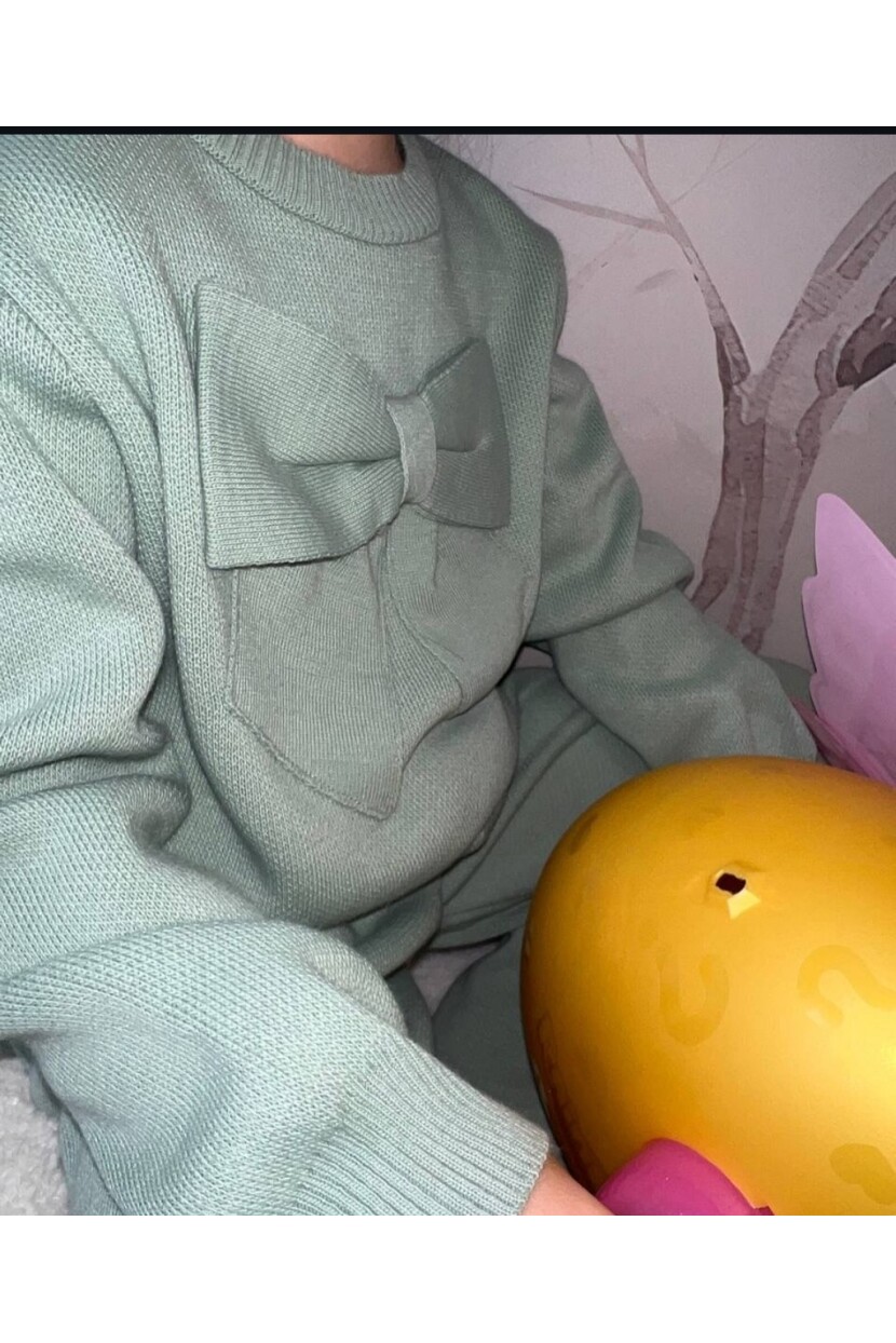 KIZ FİYONK  DETAYLI  YEŞİL TRİKO TAKIM