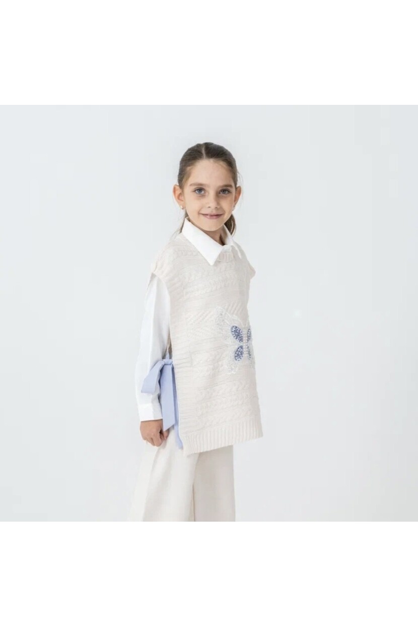 KIZ KELEBEK İNCİ DETAYLI YAN BAĞCIKLI TRİKO YELEK