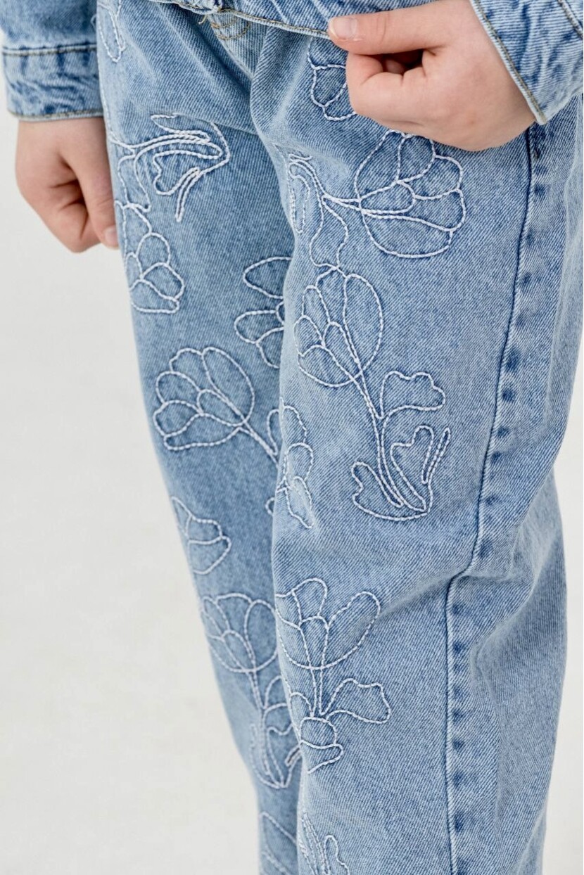 KIZ NAKIŞLI DENİM TAKIM