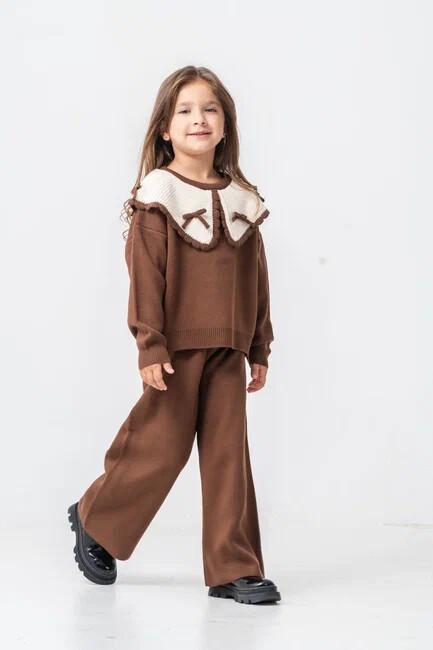 KIZ YAKA FİYONKLU TRİKO TAKIM