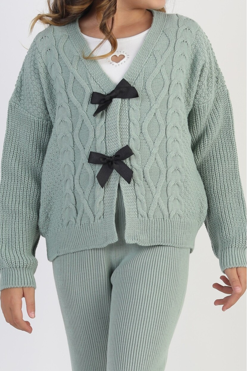 KIZHIRKALI FİYONK DETAYLI TRİKO TAKIM