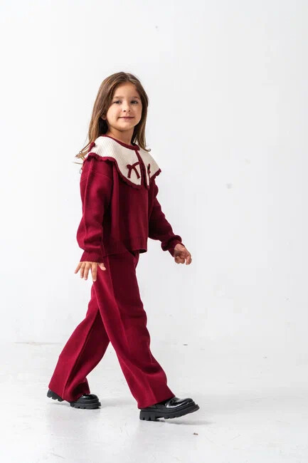 YAKA FİYONKLU TRİKO TAKIM