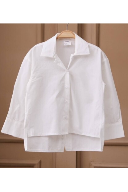 ARKA YIRTMAÇ DETAYLI POPLİN GÖMLEK