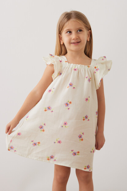 MÜSLİN KUMAŞ ÇİÇEK DESENLİ ELBİSE