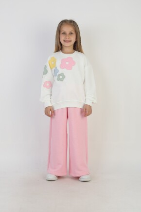 KIZ NAKIŞ İŞLEMELİ ÇİÇEKLİ EŞOFMAN TAKIMI